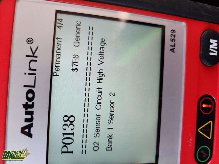 2015-chevrolet-silverado-2500hd-image-29