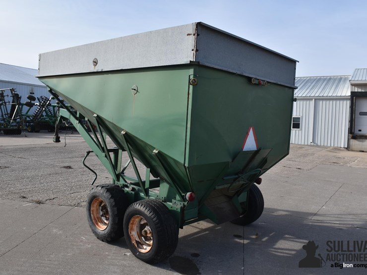 grasshopper-gooseneck-t/a-gravity-wagon-image-7