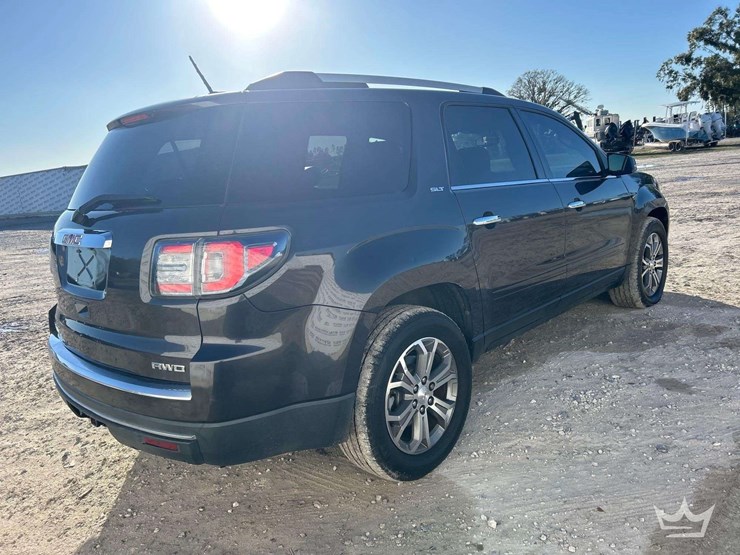 2016-gmc-acadia-image-3