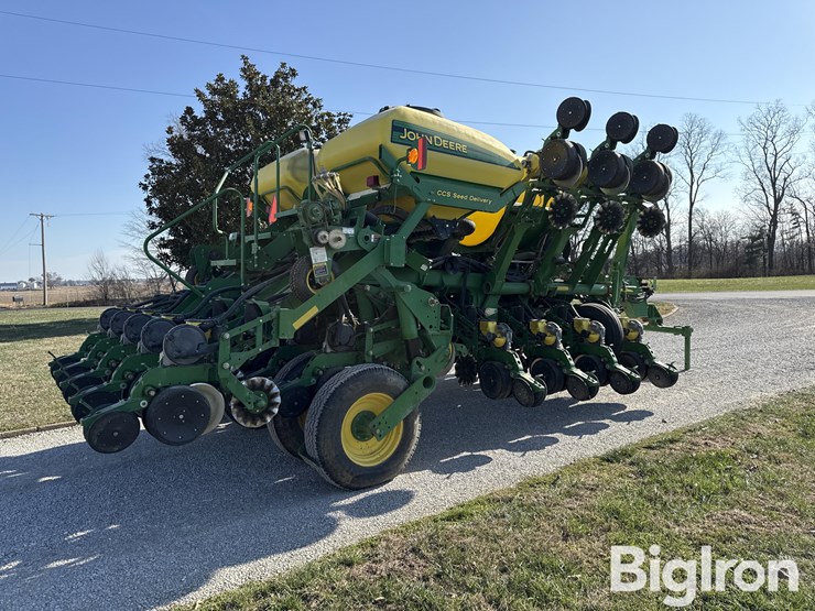 2008-john-deere-1790-ccs-image-5