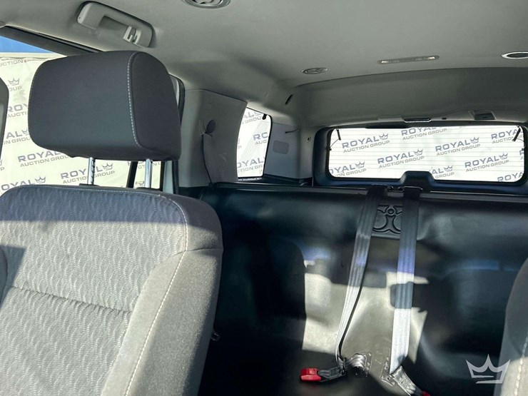 2020-chevrolet-tahoe-image-21