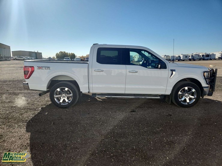 2021-ford-f150-image-8