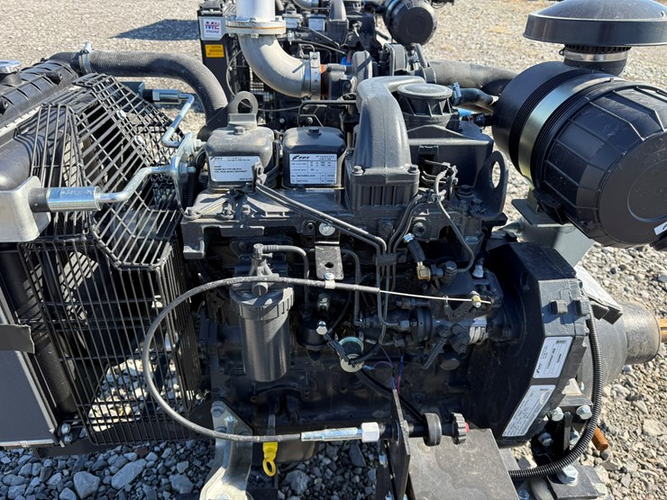 #21-•-unused-fpt-4-cyl-power-unit-1946494-inv#-36093-image-11