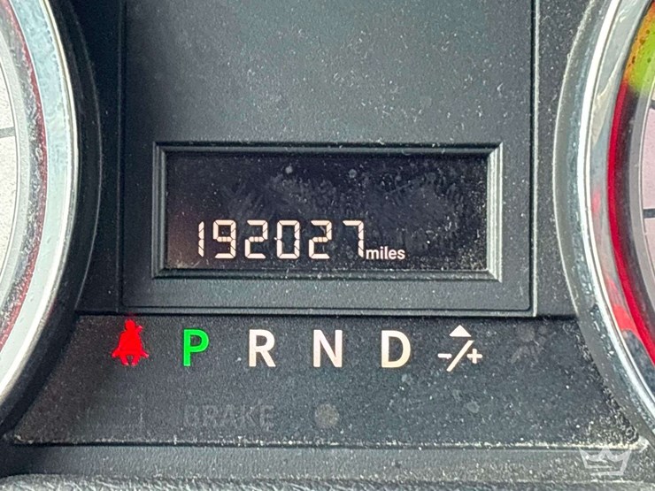 2015-dodge-grand-caravan-image-6