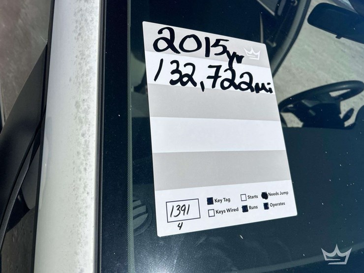 2015-kia-sedona-image-23