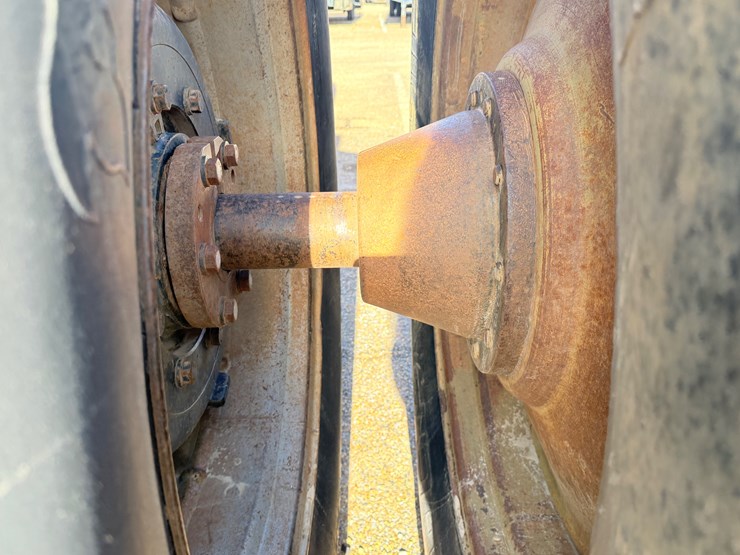 case-ih-7140-image-13