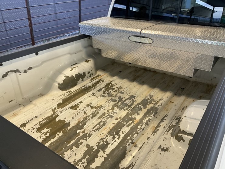 2017-nissan-frontier-image-9