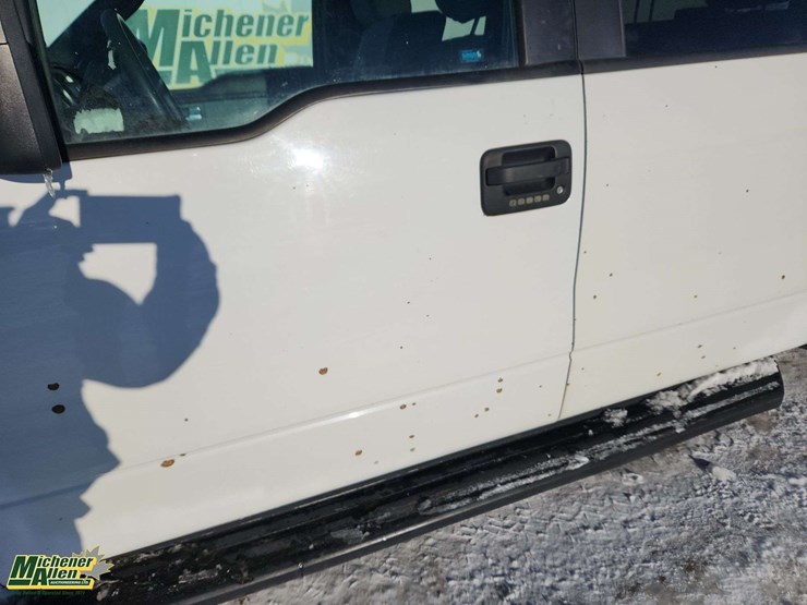 2013-ford-f150-image-33