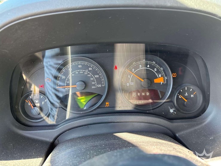 2016-jeep-patriot-image-16