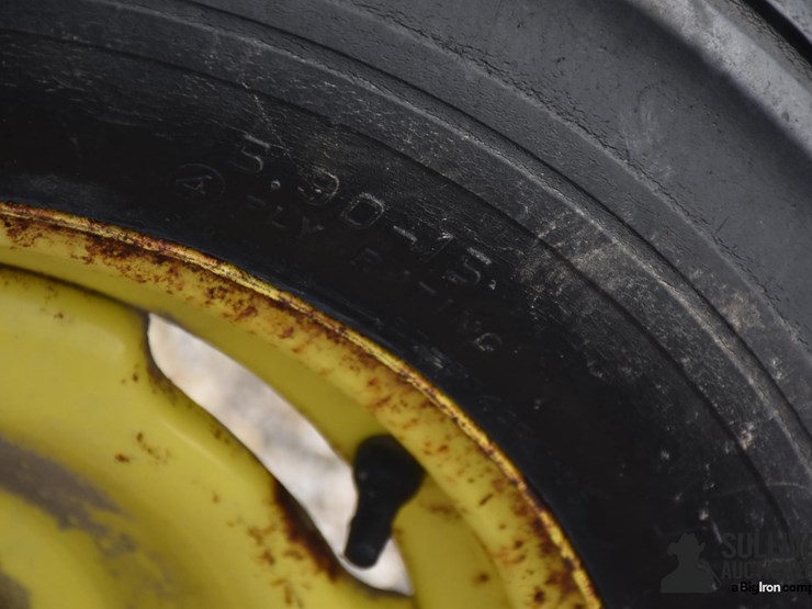 john-deere-400-image-14