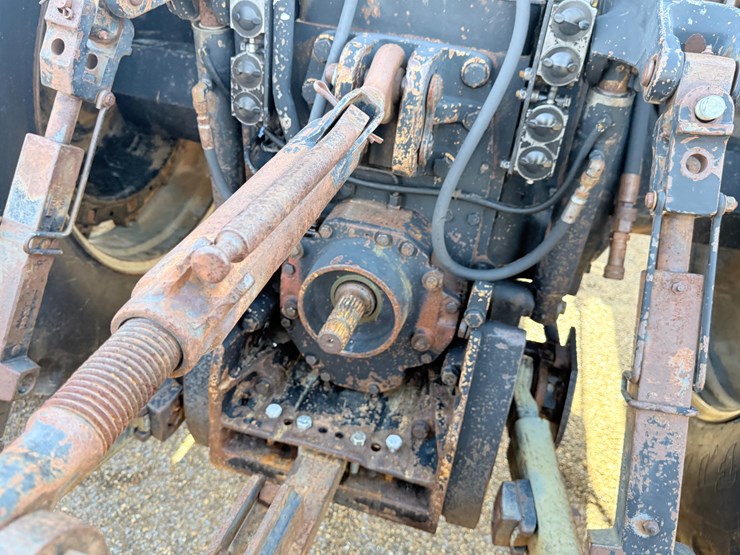 case-ih-7140-image-8