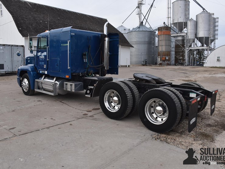 1998-freightliner-fld120-image-7