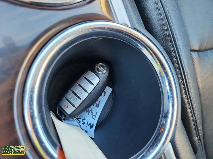 2014-nissan-pathfinder-image-27