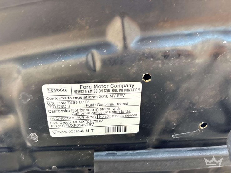 2016-ford-explorer-image-10