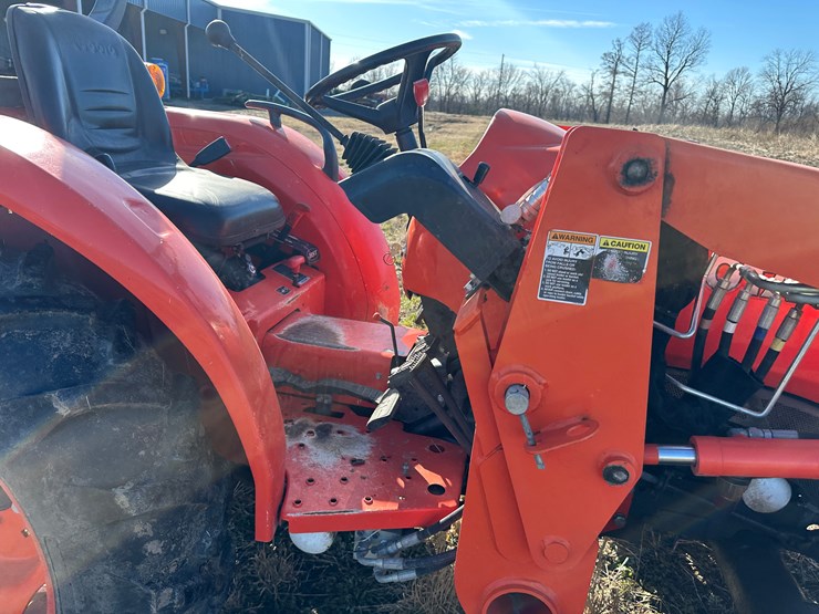 kubota-l2501-image-29