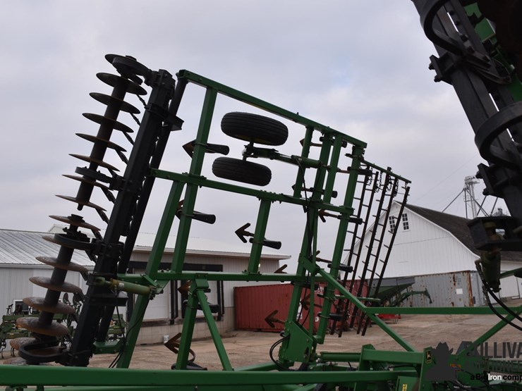 john-deere-726-image-15