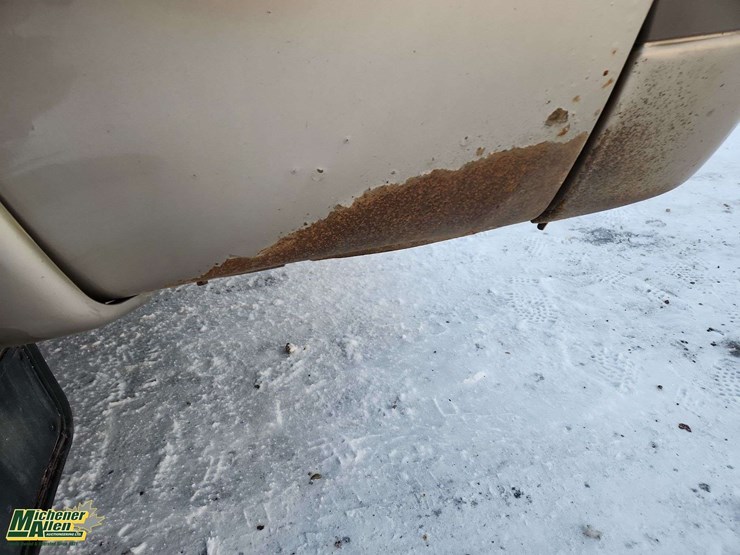 2014-ford-f350-sd-image-35