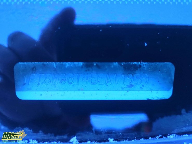 2014-ford-f350-sd-image-39