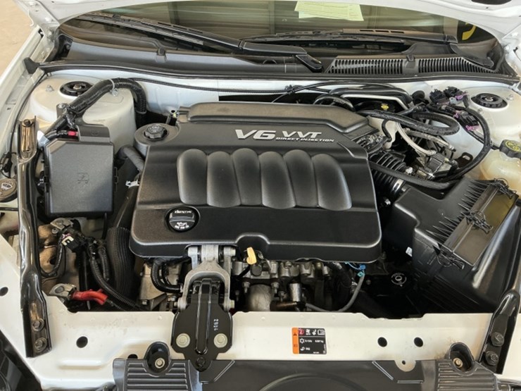 2015-chevrolet-impala-sdn-image-11