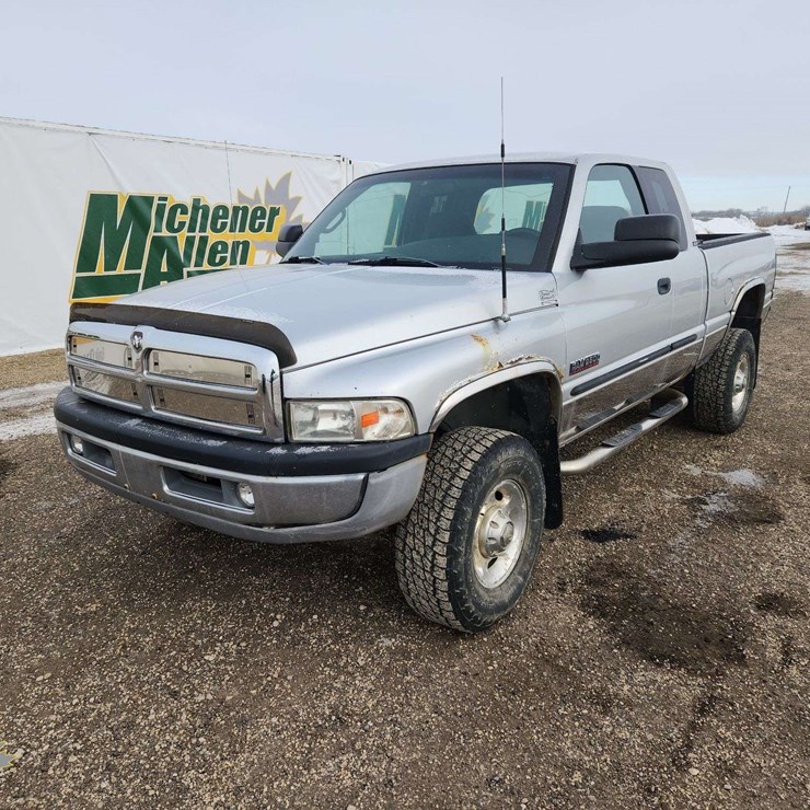 2002 DODGE RAM 2500