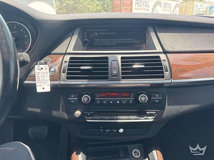 2013-bmw-x5-image-15