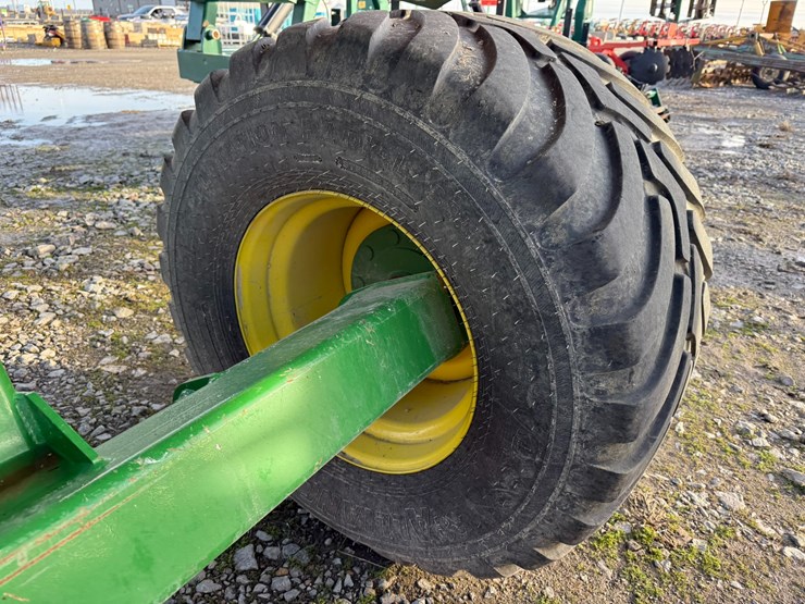 john-deere-2680h-image-16