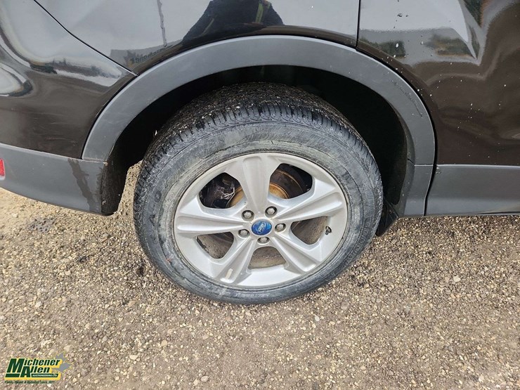 2013-ford-escape-image-11