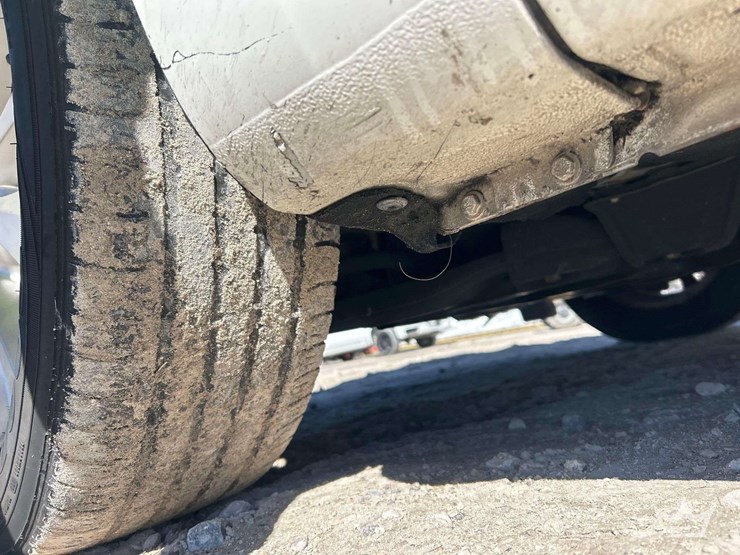 2015-kia-sedona-image-18