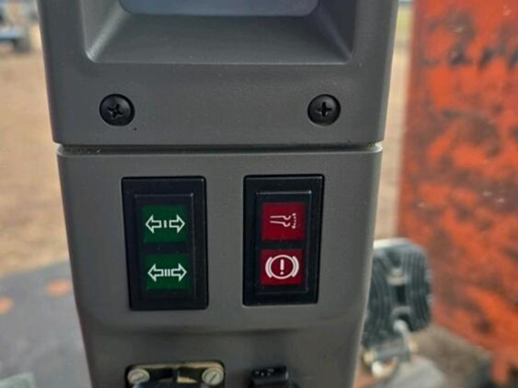 case-mx180-tractor,-s/n-jja0097998:-front-wheel-assist,-front-3ph,-meter-shows-6512-hrs-image-26