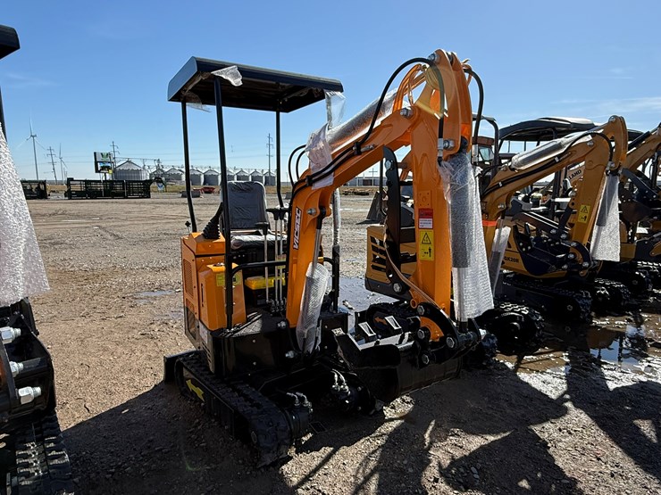 #103-•-unused-cfg-industry-mx20r-mini-excavator-mx20r2025x1000459-inv#-36804-image-7