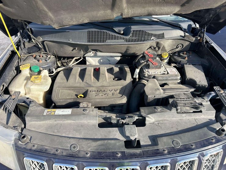 2014-jeep-compass-image-7