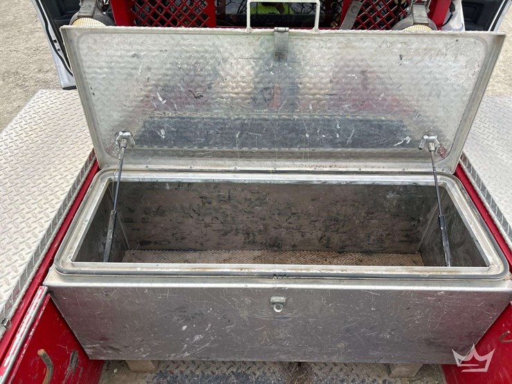 2017-dodge-3500-image-29