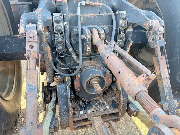 case-ih-7140-image-9