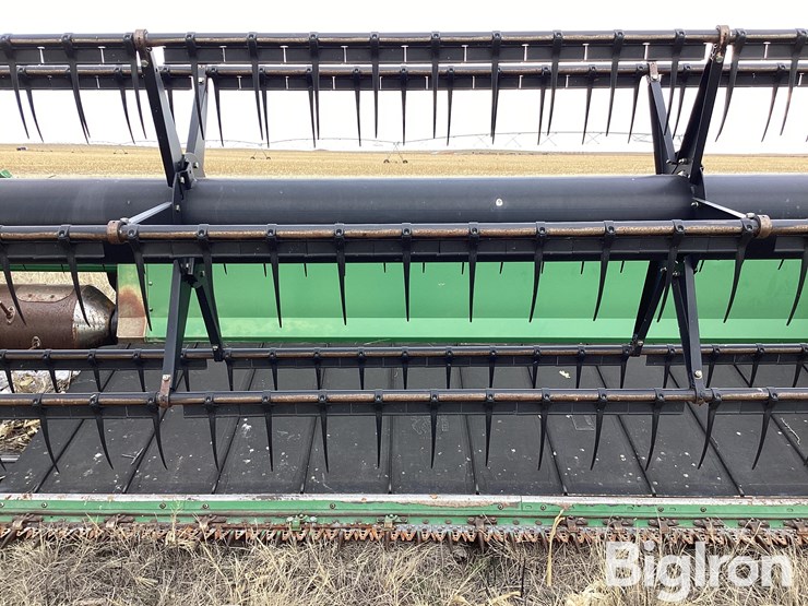 2009-john-deere-630d-image-17