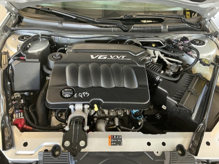 2014-chevrolet-impala-sdn-image-10