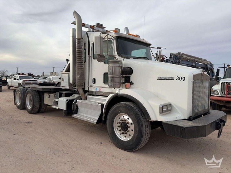 2014-kenworth-t800-image-2