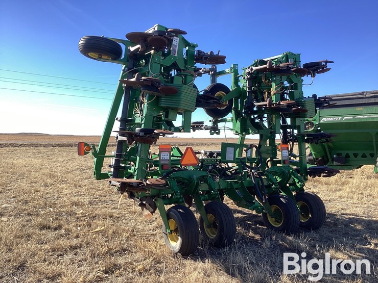 2013-john-deere-2510h-image-7