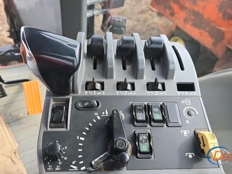 case-mx180-tractor,-s/n-jja0097998:-front-wheel-assist,-front-3ph,-meter-shows-6512-hrs-image-16