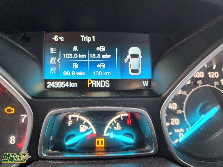 2018-ford-escape-se-image-25