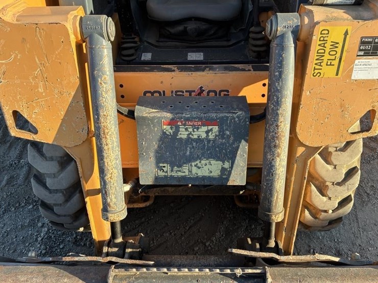 2018-manitou-1050r-image-8