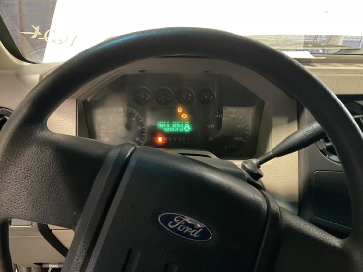 2009-ford-f250-image-18