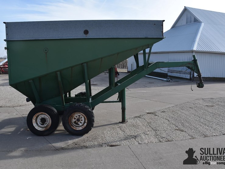 grasshopper-gooseneck-t/a-gravity-wagon-image-4