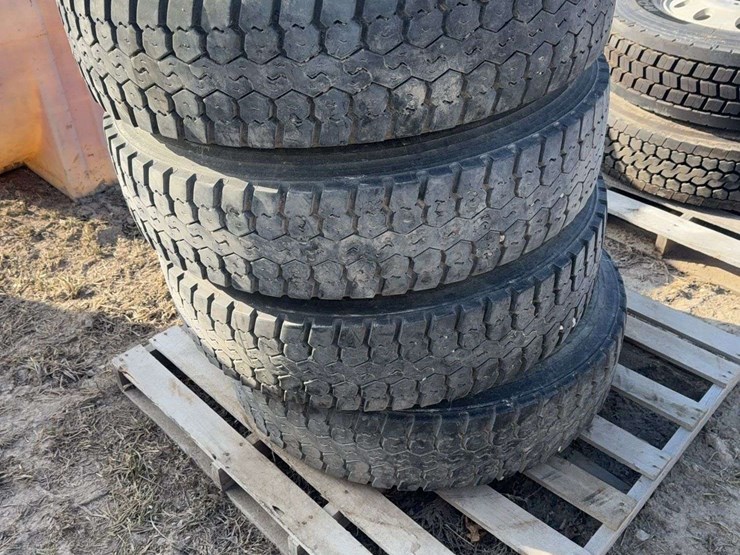 4-295/75r22.5-tires-and-rims-image-1