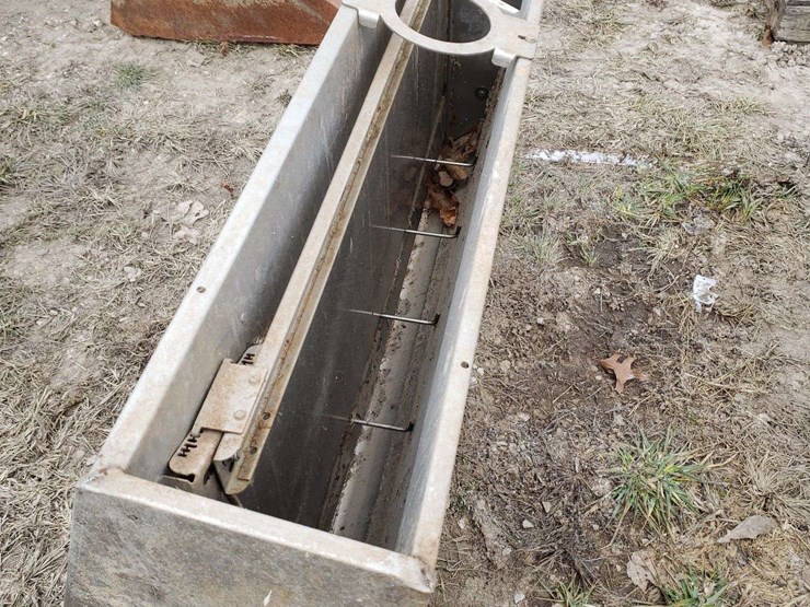 stainless-steel-single-side-hog-feeder-image-1