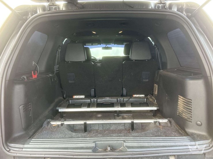 2016-ford-expedition-image-18