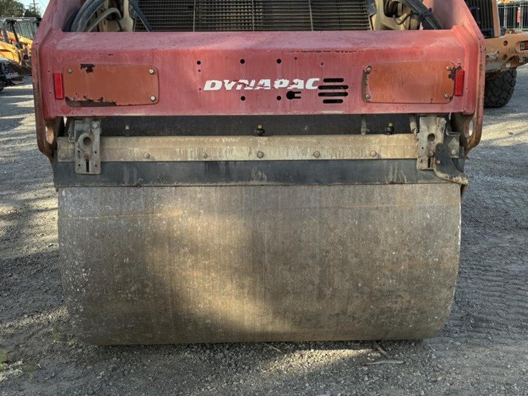 2011-dynapac-cc224hf-image-10