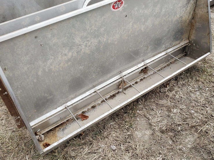 stainless-steel-single-side-hog-feeder-image-3