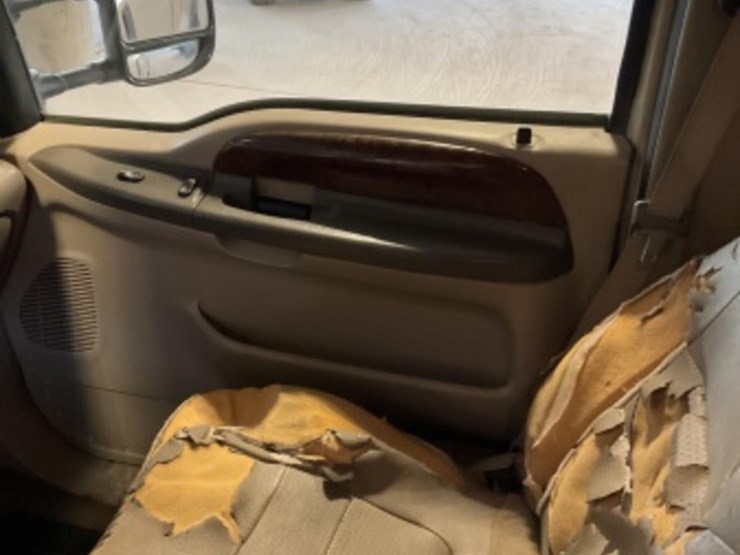 2001-ford-f250-image-23