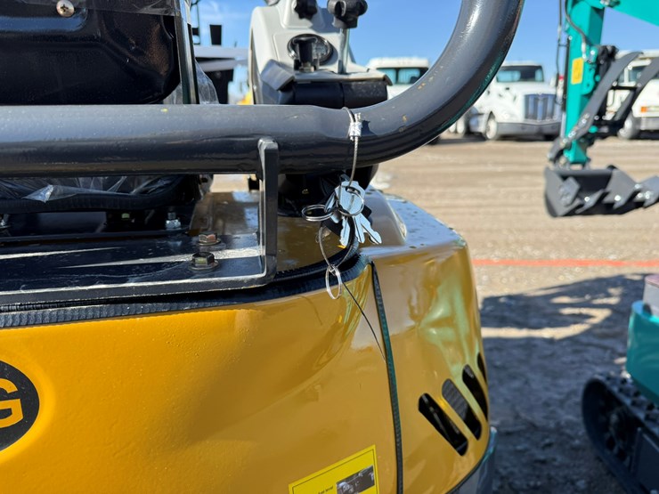 #100-•-unused-cfg-industry-qk20r-mini-excavator-qk20r202511060316-inv#-36803-image-8