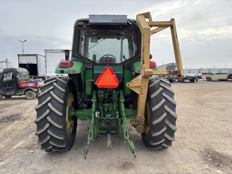 2003-john-deere-7220-image-8